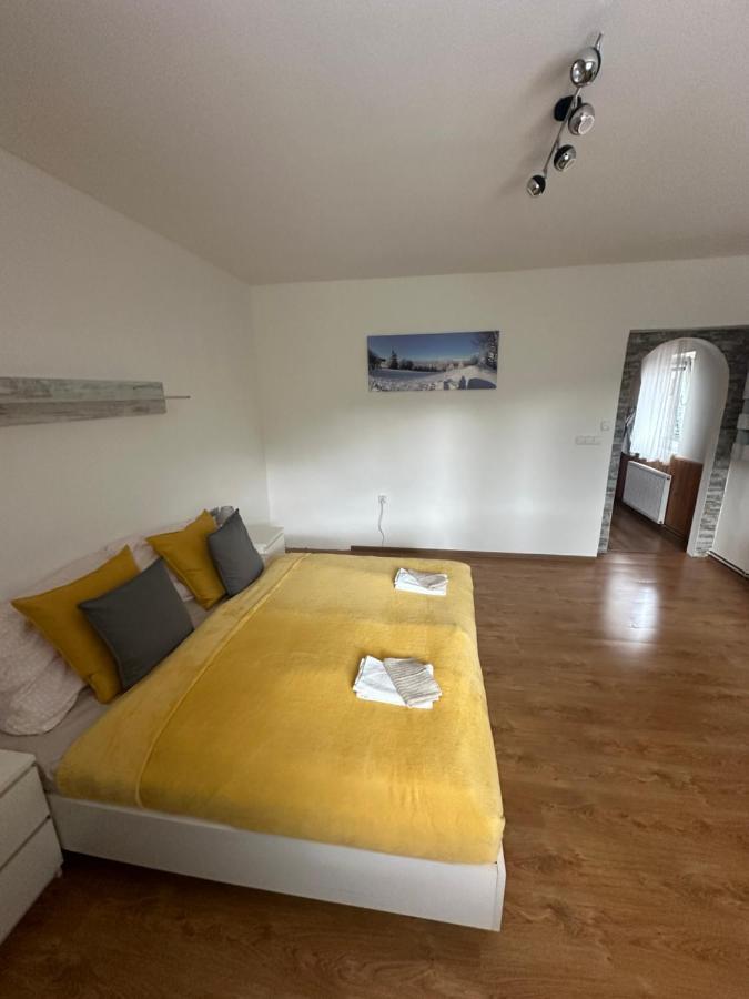 Apartamento U Kubinu Jáchymov Exterior foto